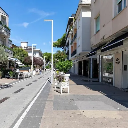 アパート Camilla 3 In The Heart Of Viale Ceccarini *